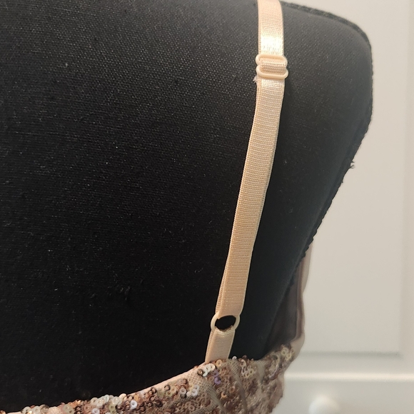 VENUS Rose Gold Sequin V-Neck Mini Dress - Picture 5 of 10